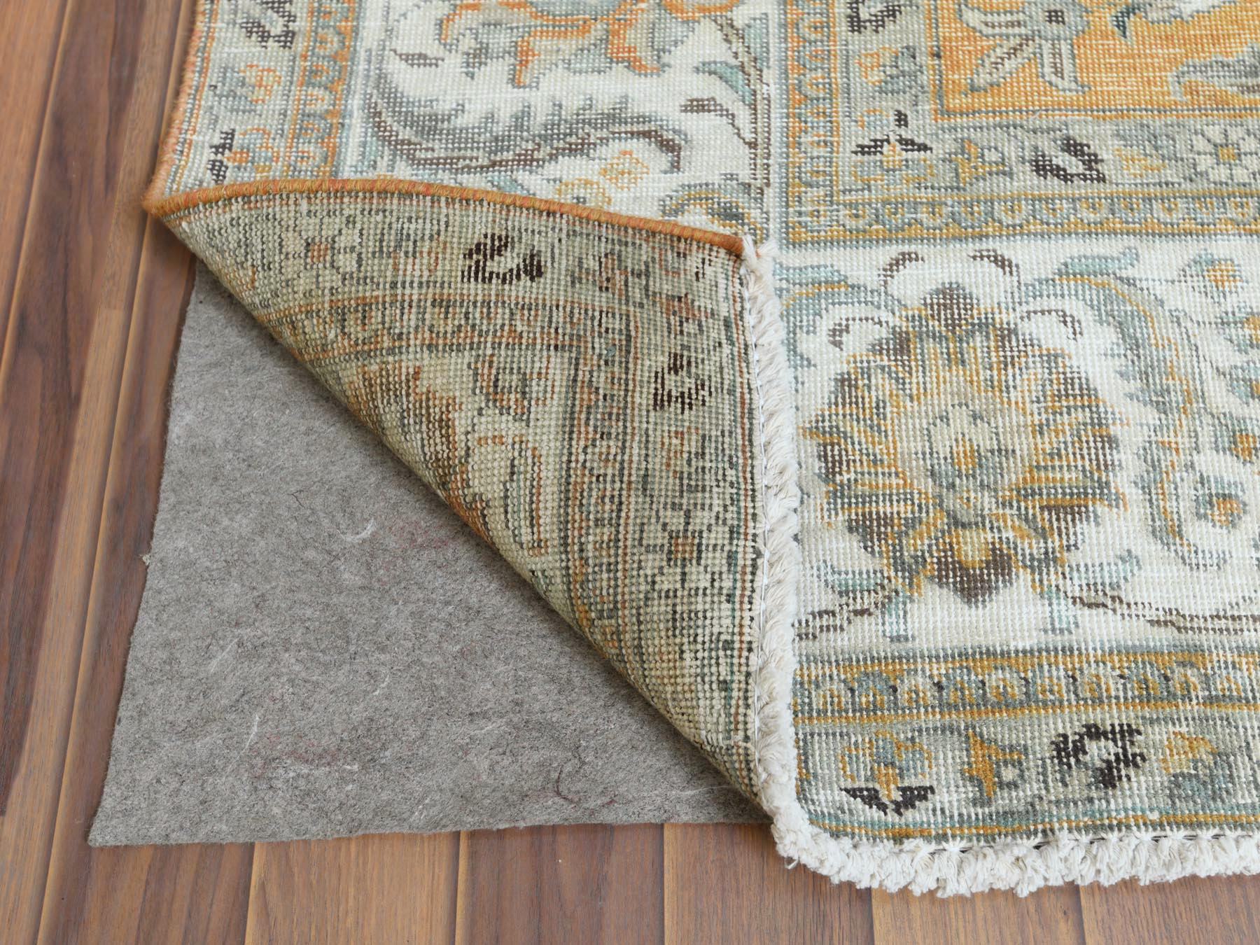 Overdyed & Vintage Rugs LUV550917
